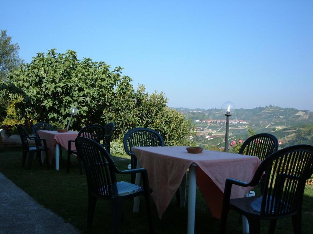 Agriturismo Cascina Vrona Villa Monteu Roero Ngoại thất bức ảnh