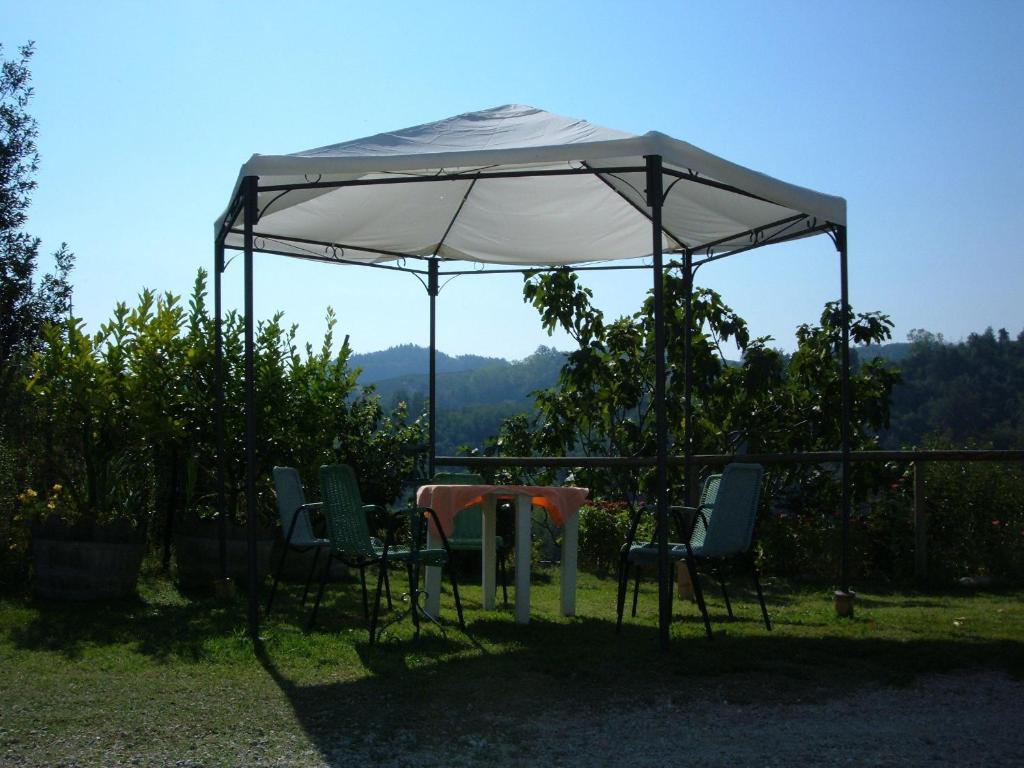 Agriturismo Cascina Vrona Villa Monteu Roero Ngoại thất bức ảnh